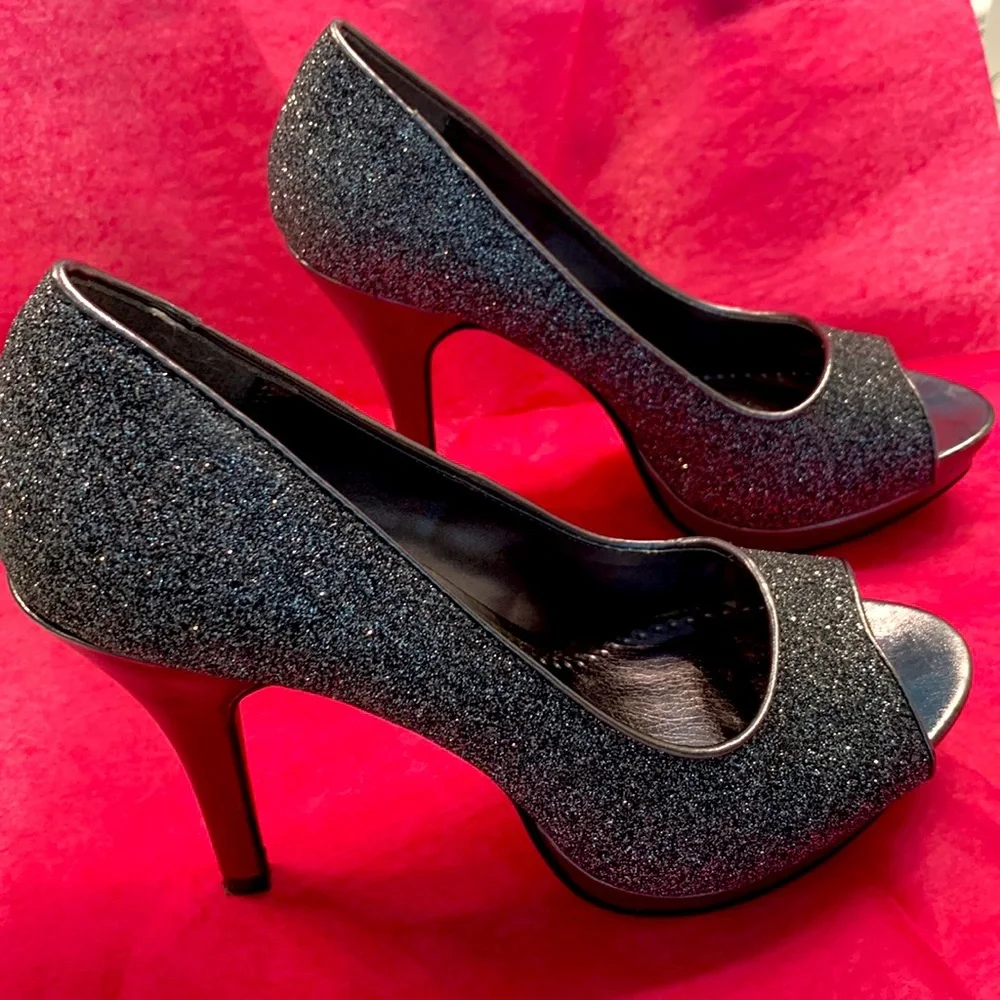 Rampage Gracee pewter spark RX5050 6.5 M shoes. - Picture 2 of 10